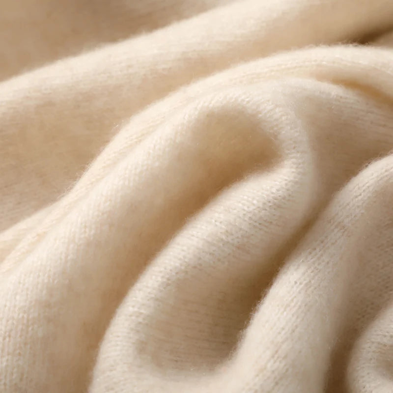 Women's Knitted Scarf  New 100% Cashmere