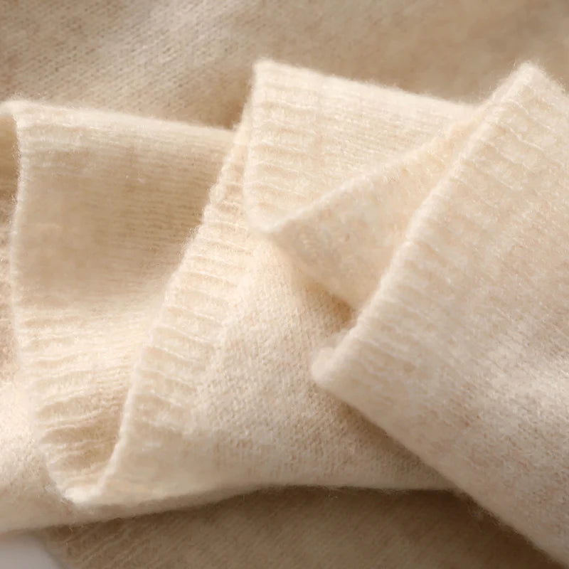 Women's Knitted Scarf  New 100% Cashmere