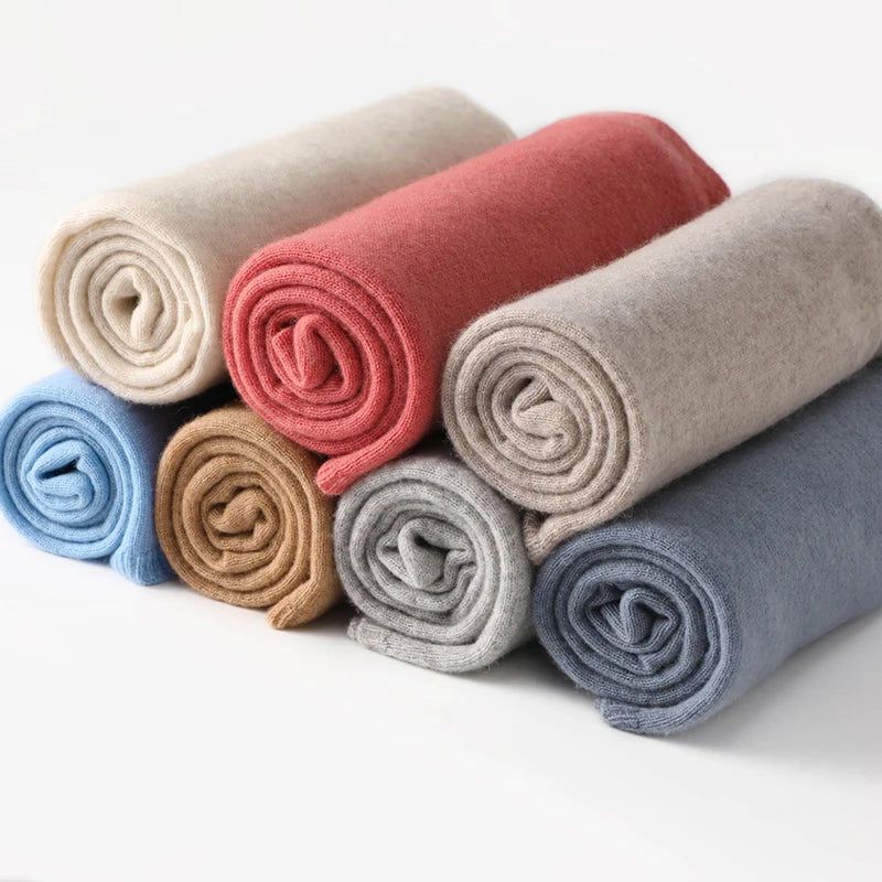 Women's Knitted Scarf  New 100% Cashmere