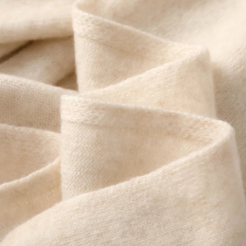 Women's Knitted Scarf  New 100% Cashmere